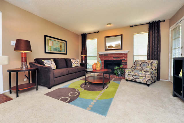 Greenbriar Apartments In Plano | Living Area
